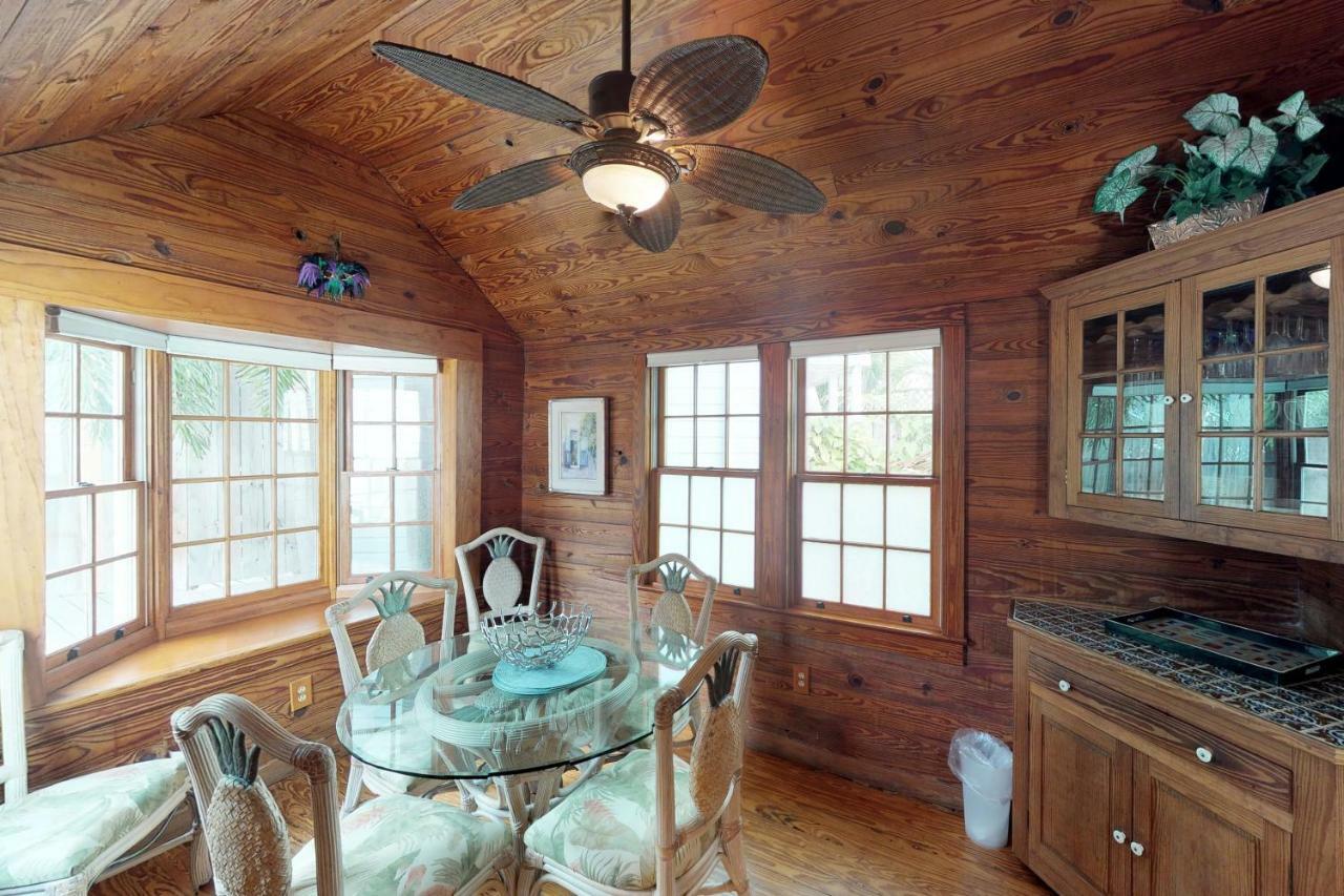 Passover Cottage 基韋斯特 外观 照片